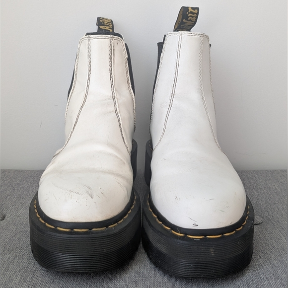 Dr Martens sz 8M 9W white leather platform chelsea boots - Air Wair - Picture 14 of 16